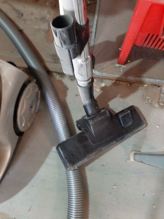 Пылесос Vitek орегинал.