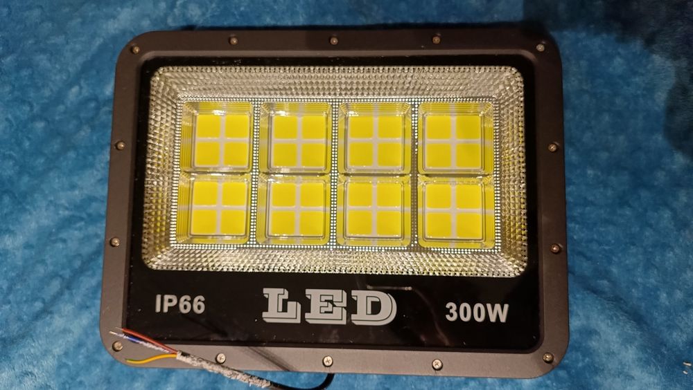 Продам прожектор!