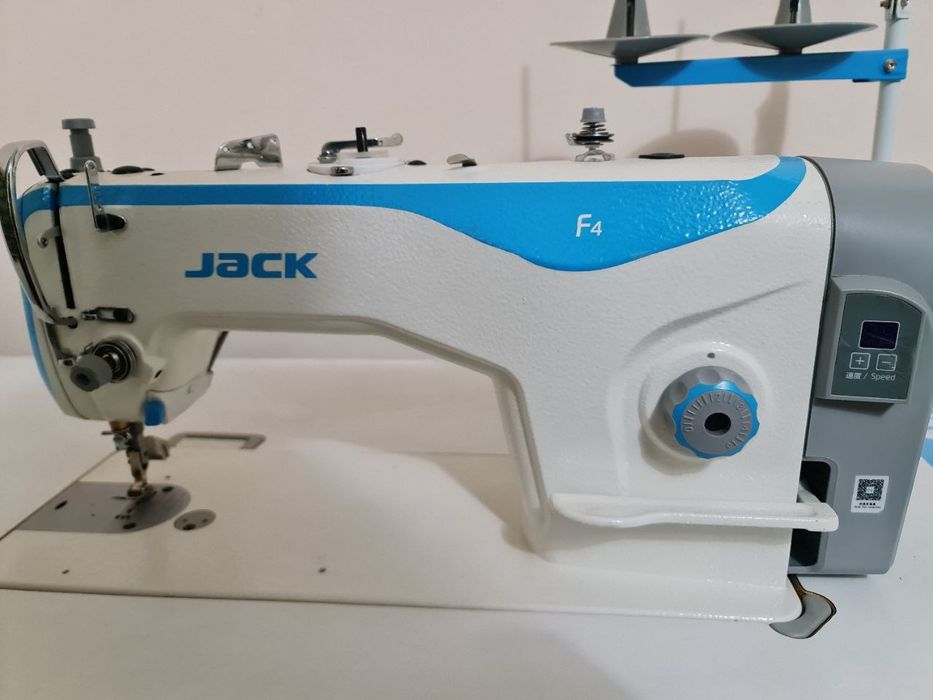 Шваейная машина Jack f5
