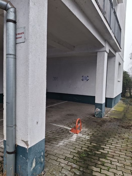 Loc parcare 2 auto in Arad de vanzare sau inchiriat