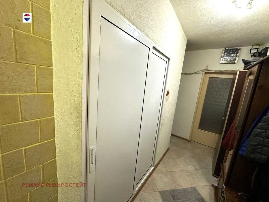 Продава се Двустаен апартамент в Русе, Родина 1 - 58 кв.м за 1550 €/кв.м - Снимка #6