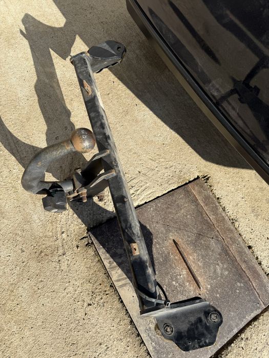 Carlig auto marca Brink