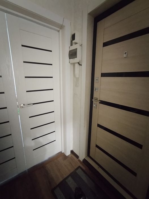 Продам 2х комн квартиру