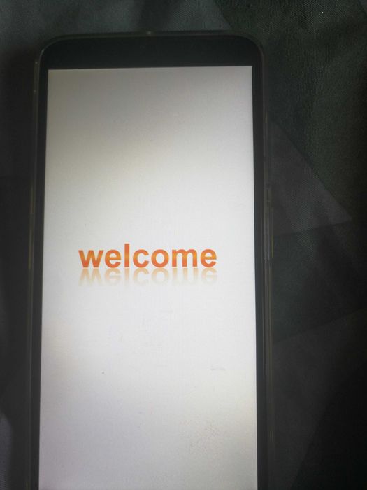 Продава се iPhone 15