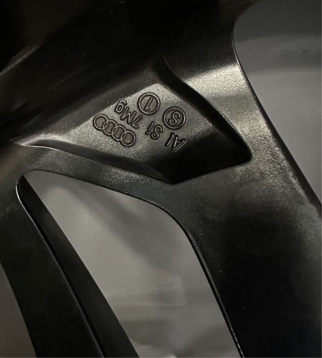 Оригинални джанти 22цола (Audi Q7 SQ7 4M Ауди Q7 SQ7)