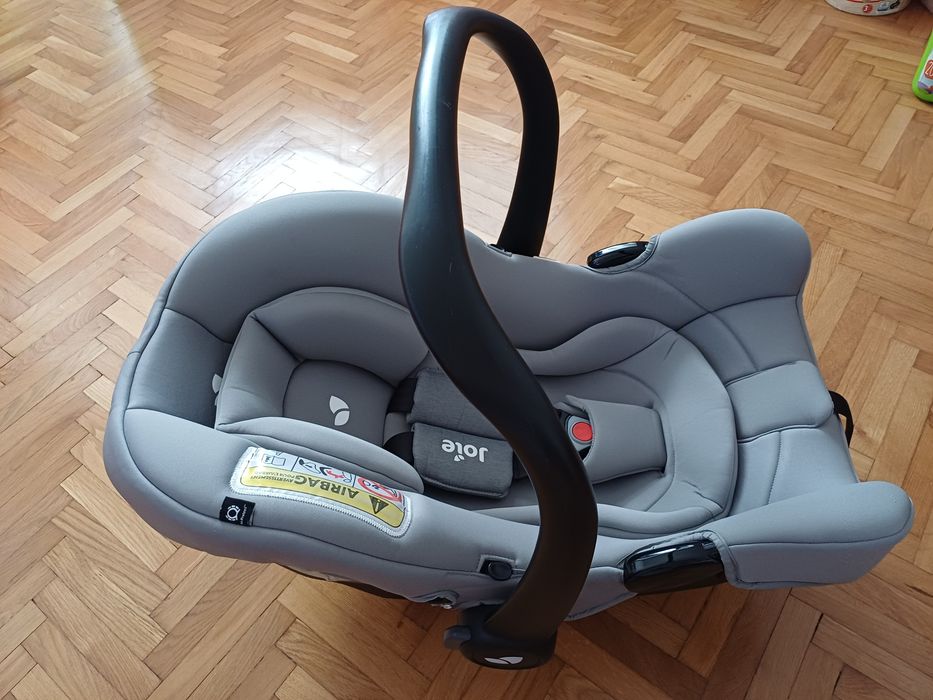 Scoica auto Joie
