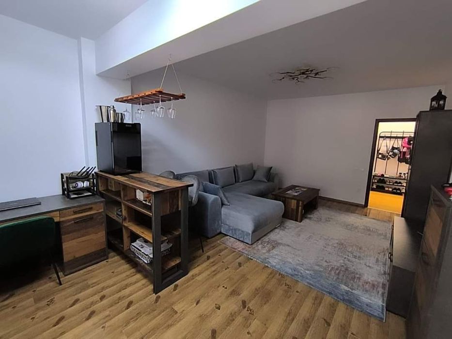 Apartament 3 camere complet mobilat 110 mp utili