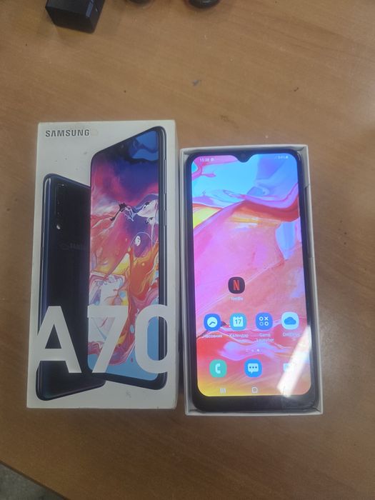 Samsung Galaxy A70