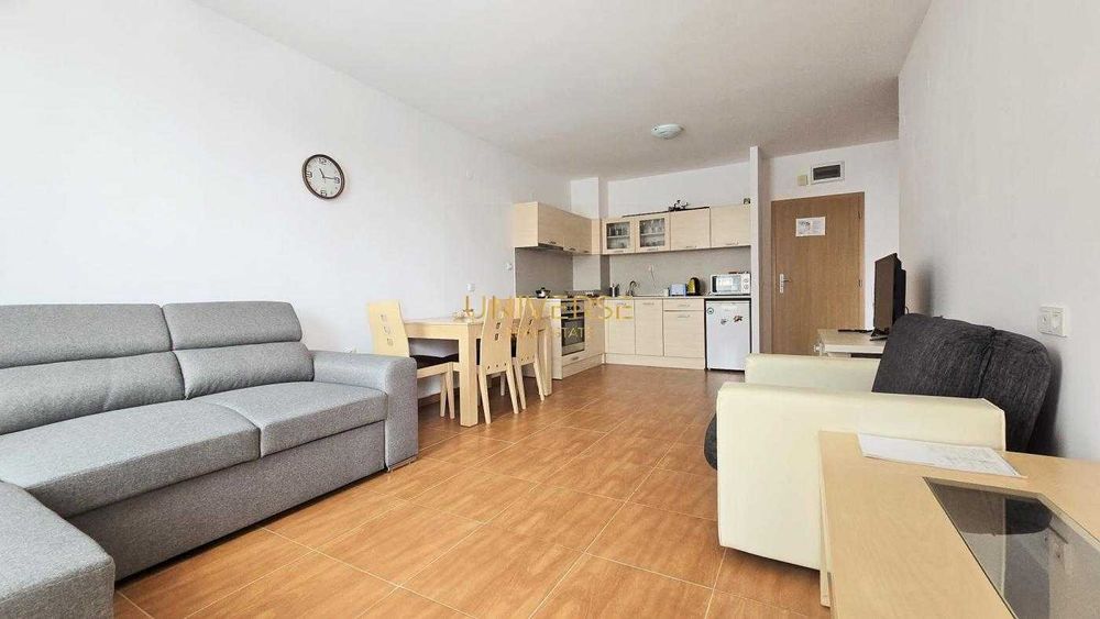 Продава се Двустаен апартамент в к.к. Слънчев бряг - 65 кв.м за 1600 €/кв.м - Снимка #6