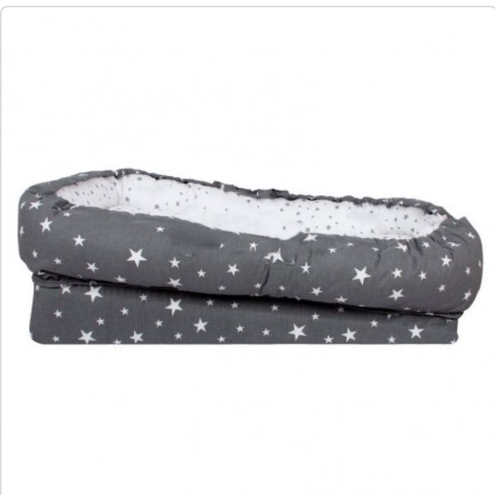 Sevi bebe Антирефлуксно гнездо за бебе без дръжки Сиво/Звезди