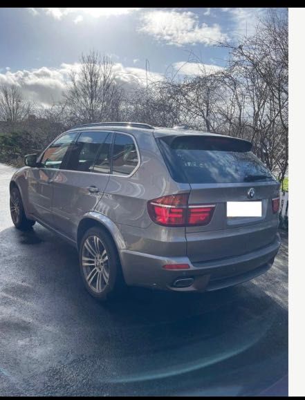 BMW x5 E70 М пакет фейслифт на части десен волан