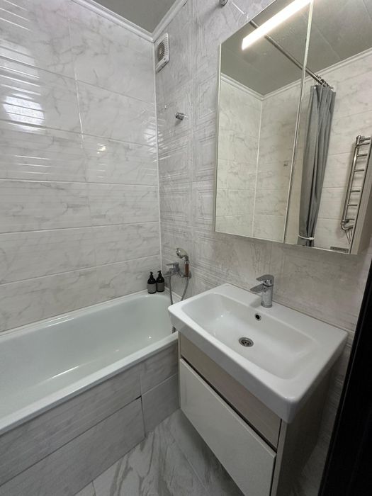 Сдам 2х ком квартиру