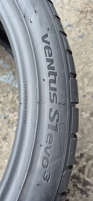 2 anvelope vara ca noi Hankook 255/35/20,dot 2023.Pretul este pe buc.