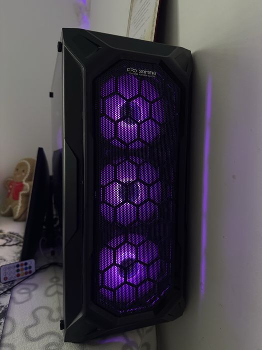 Carcasa PC Pro Gaming