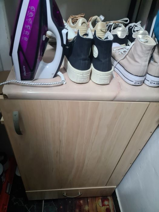 Vând URGENT AZI 2 piese mobilier