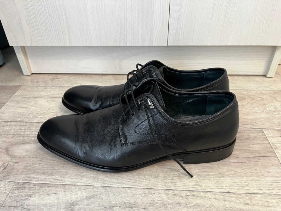 туфли из натуральной кожи.