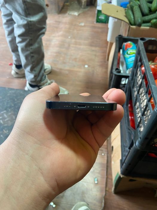 Айфон 13 с гаранцией