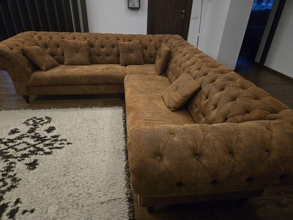 Chesterfield coltar /canapea