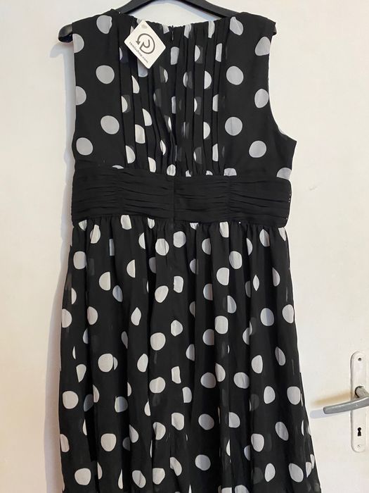 Рокля Mileeo на точки, нова с етикет