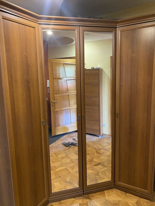 Продам шкаф для прихожей и прочее