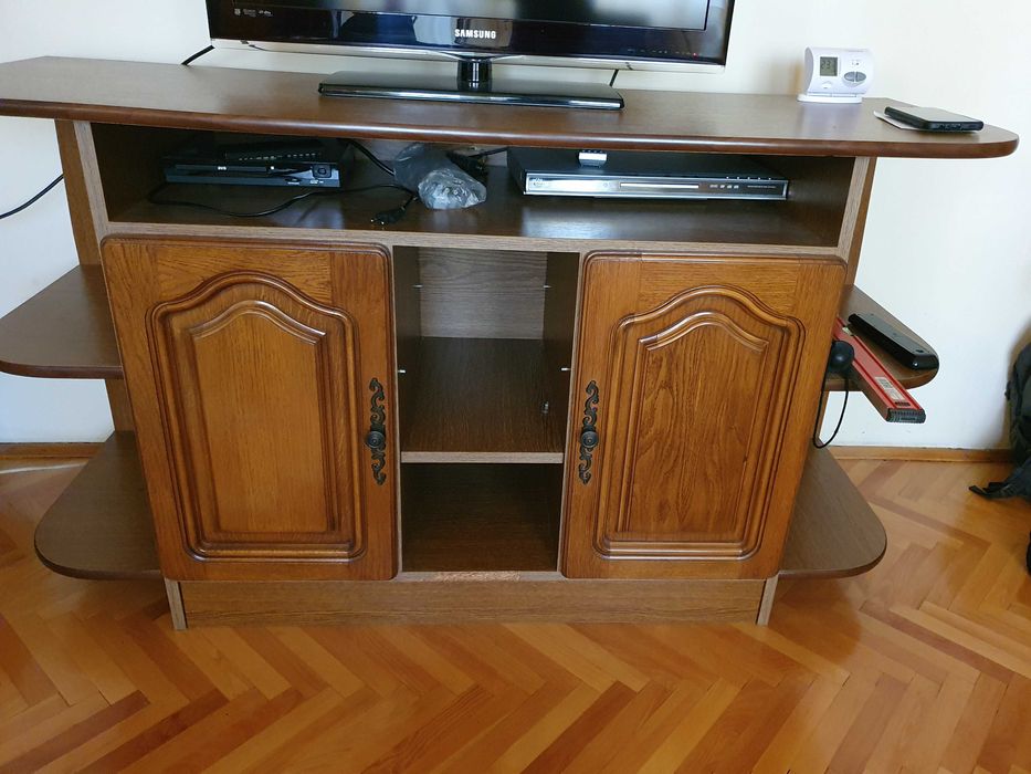 Vând mobilă sufragerie /living