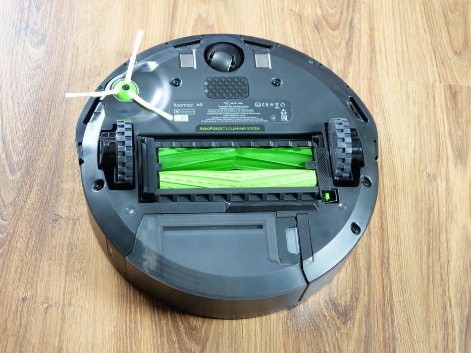 Прахосмукачка робот iRobot Roomba e5