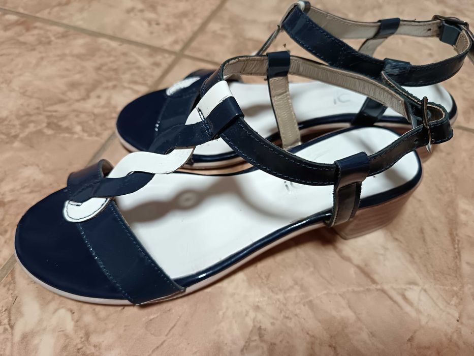 Sandale noi. Prego. Nr 36