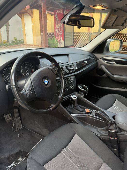 BMW X1 2.0 disel 180 cai putere ,cutie manuala