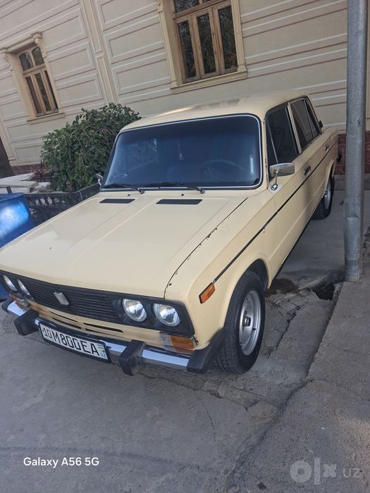 Jiguli vaz 2106 sotiladi. Xolati yaxshi kuzov rodnoy