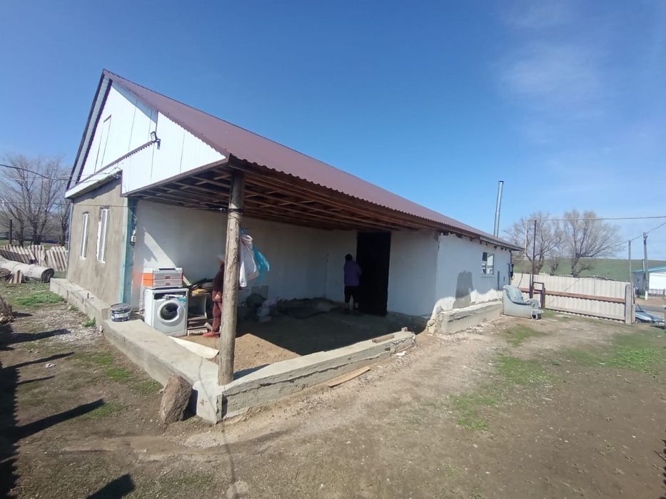Продам дом в поселке Талдысай