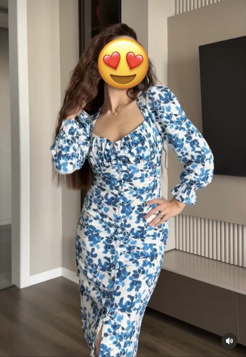 Продается красивое платье от Bonnitto Collection