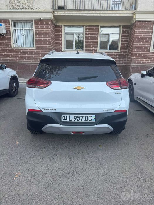 CHEVROLET TRACKER 2023 yil 65000km yurgan toza