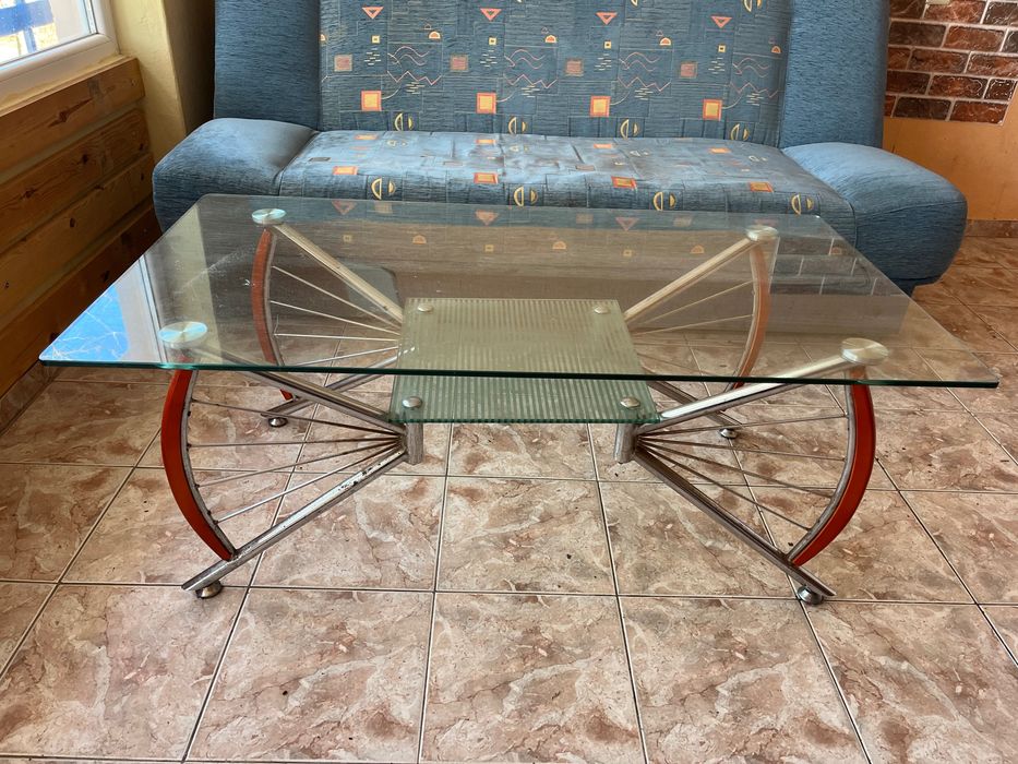 Мебели за обзавеждане на хол