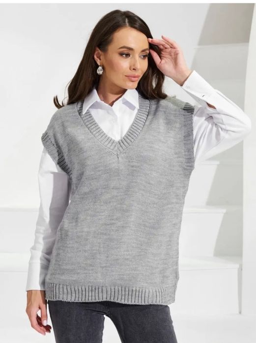 Жилет вязаный оверсайз