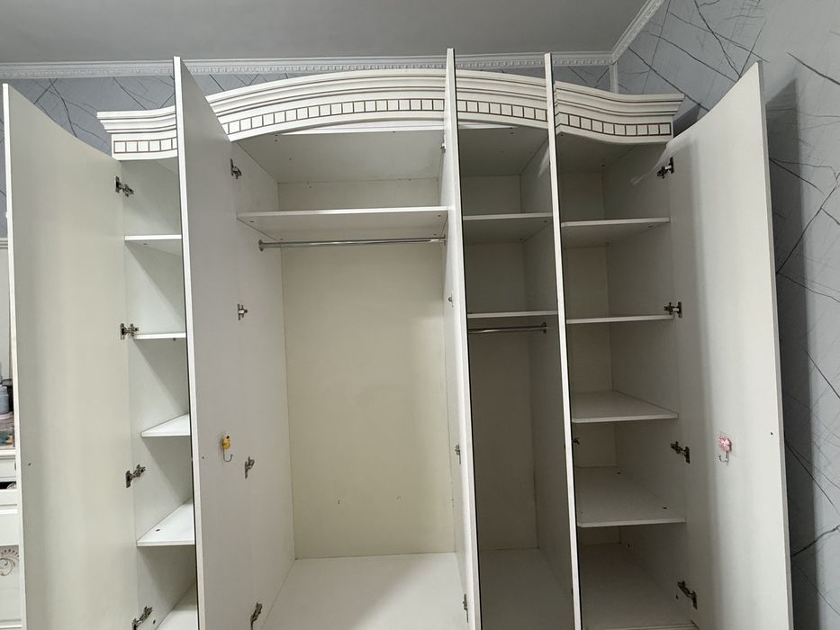 Мебель спальный гарнитур