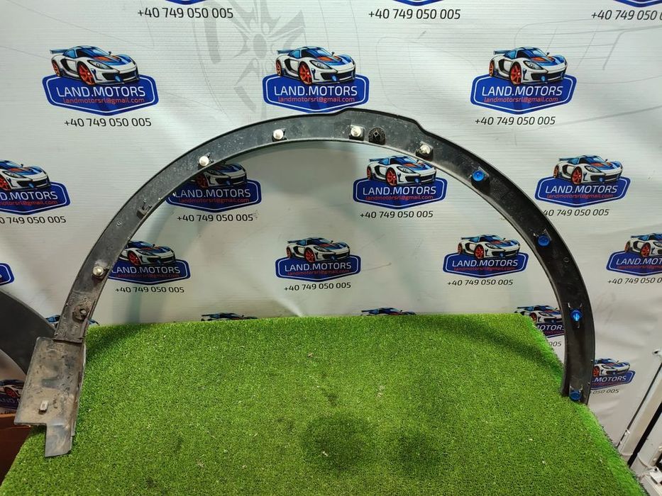 ORNAMENT ARIPA STANGA FATA LAND ROVER DISCOVERY 3 2.7 DIESEL 2007 COD OEM GK7M-16A075-AA / T83040659 / 2005-2009