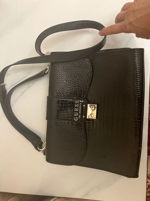 Продается новая сумка Guess оригинал