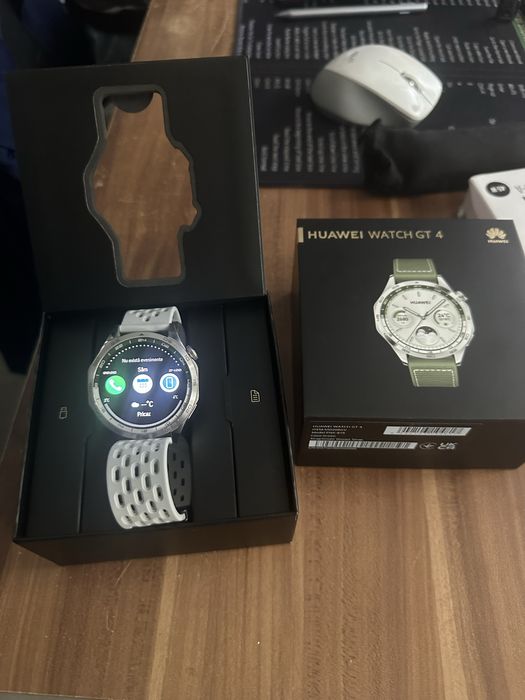 Smartwatch Huawei GT4  aproape nou