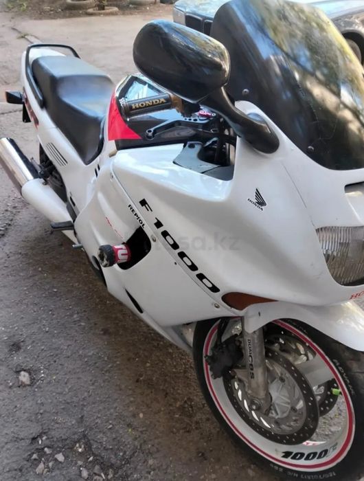 Продам мотоцикл HONDA CBR 1000F