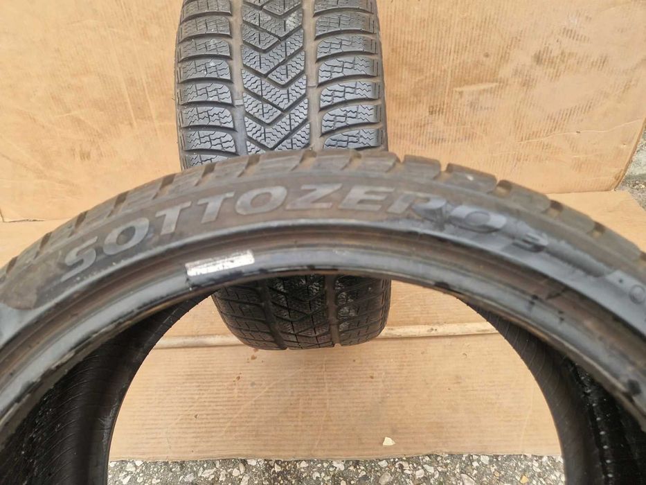 2 Pirelli R19 255/35
Зимни гуми 
DOT2016