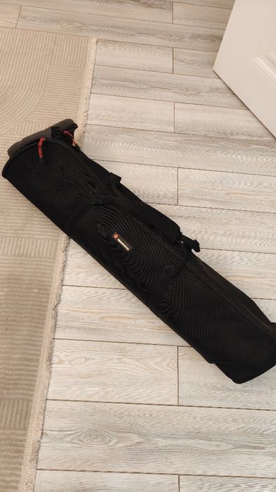 Продам чехол для штативов Manfrotto
