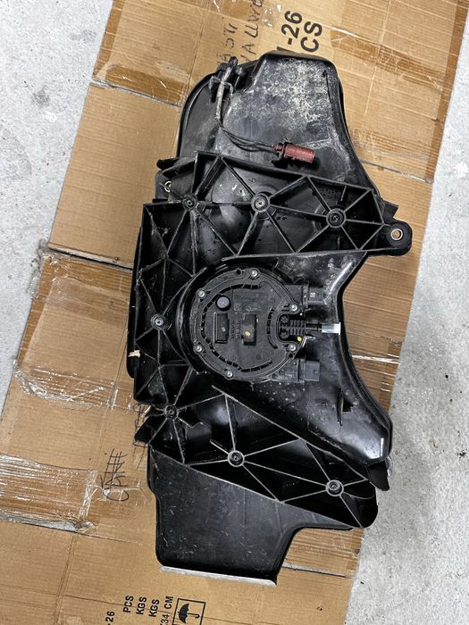 Rezervor addblue audi q5.80a.cod::80a131878.AQ.