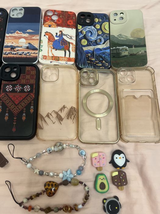 Чехлы на IPhone 13, подвески