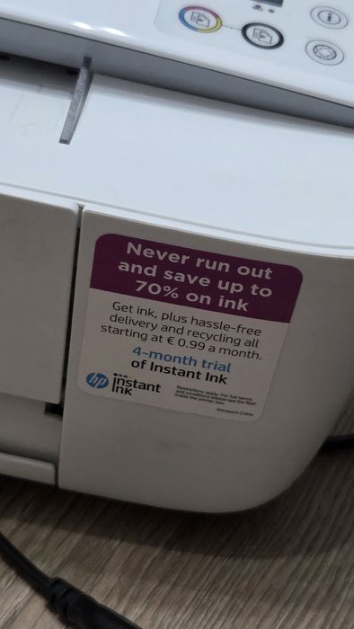 Imprimanta HP DeskJet 3750