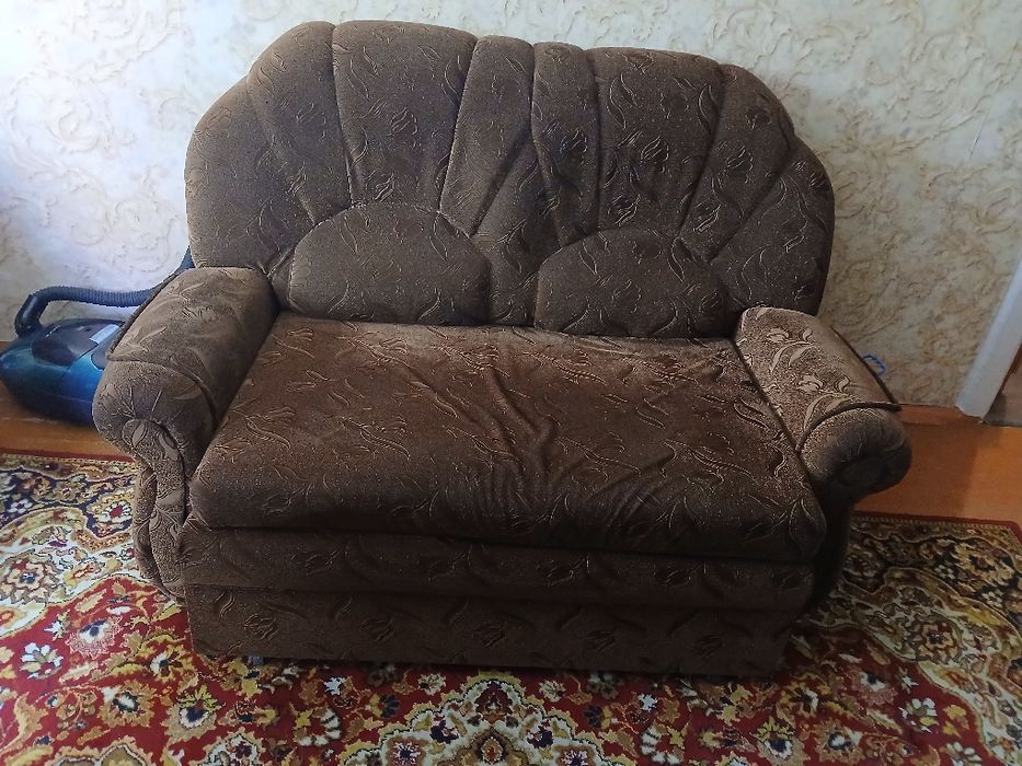 Продам мини диван