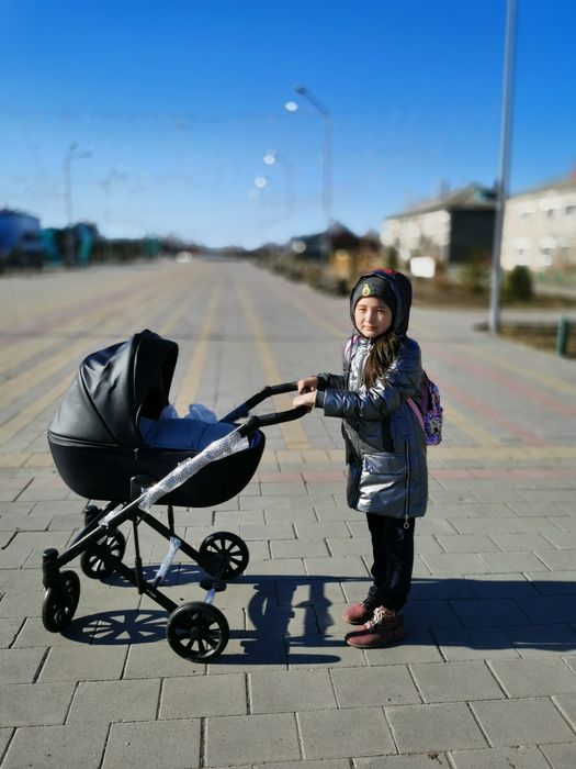 Продам детскую коляску