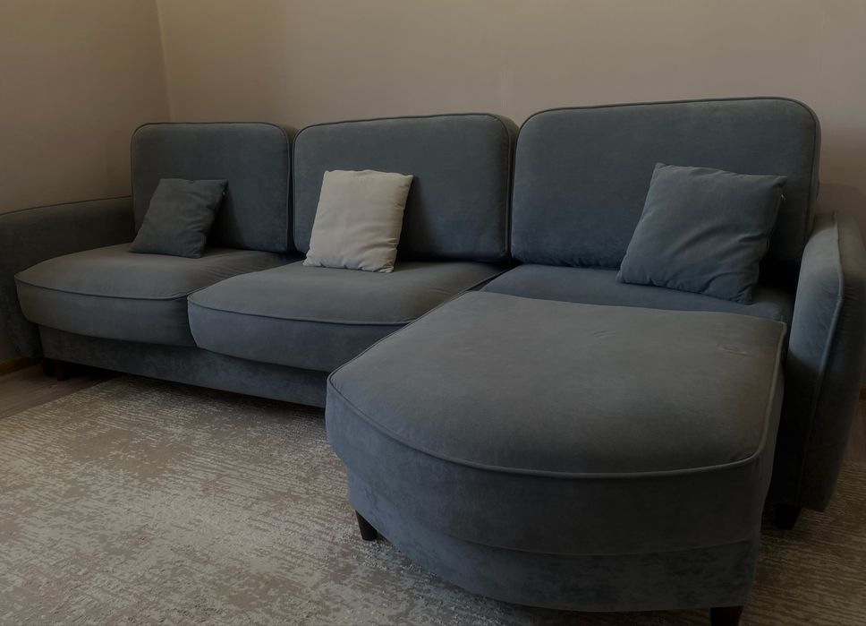 Продам диван в хорошем состоянии