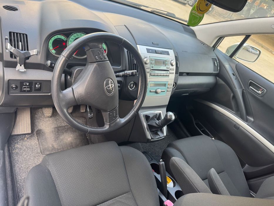 Toyota Corola Verso