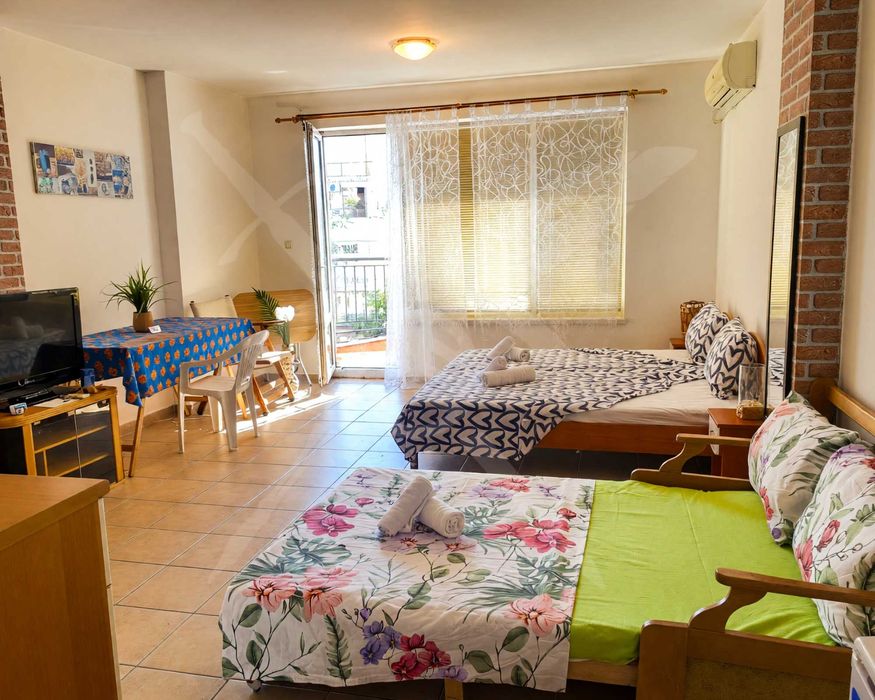 Продава се Едностаен апартамент в к.к. Слънчев бряг - 36 кв.м за 1681 €/кв.м - Снимка #1