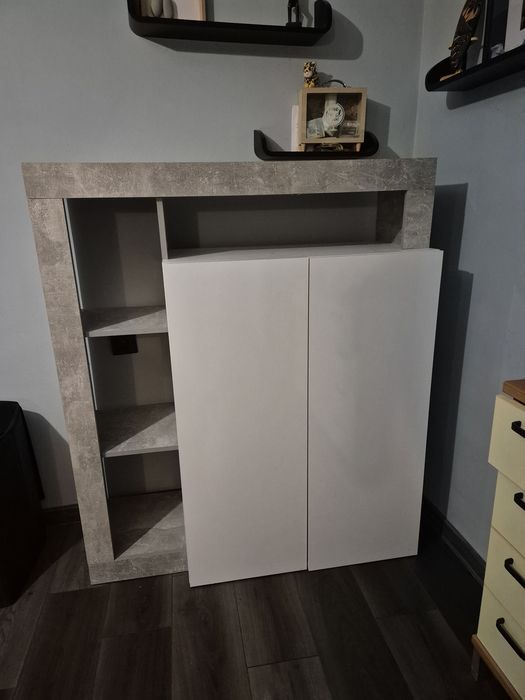 Скрин / шкаф за обувки от Aiko